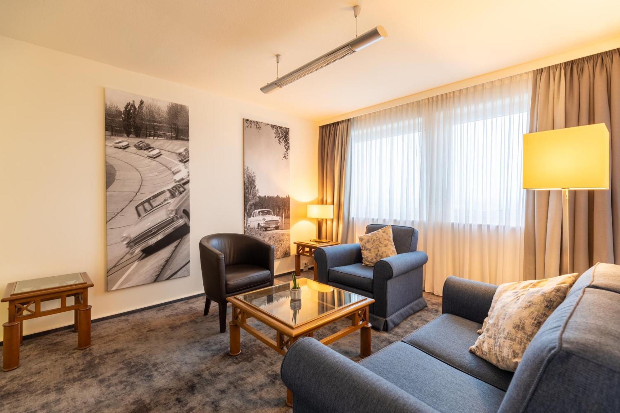 Garner Hotel Ruesselsheim By Ihg Extérieur photo
